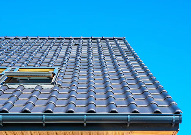 Водонепроницаемое уплотнение для крыши и желоба